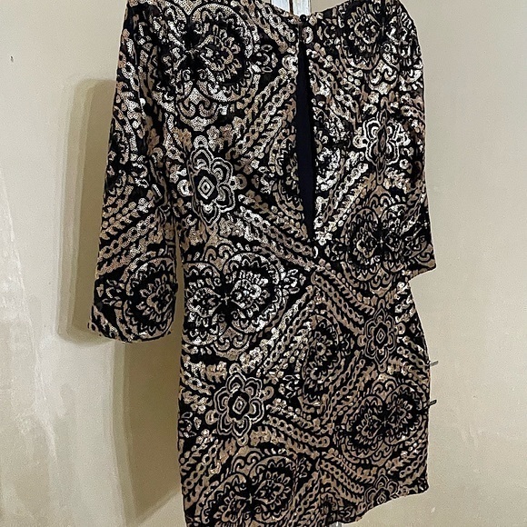 ARK&CO 3/4 SLEEVE BLACK/GOLD SEQUIN DRESS SZ LARGE - Picture 7 of 16